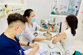 Bộ Y tế đang đàm phán với các nhà sản xuất nhằm đa dạng hóa nguồn vắc-xin phục vụ người dân