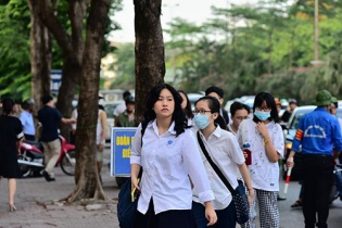 Cuộc đua vào lớp 10 của 4 trường chuyên hot nhất Hà Nội 