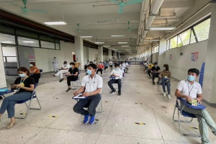 Bộ Y tế yêu cầu bố trí cách ly theo nhóm nguy cơ tại các khu công nghiệp