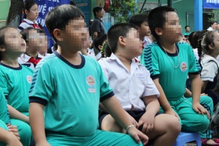 Lầm tưởng về dinh dưỡng của cha mẹ khiến trẻ trả giá