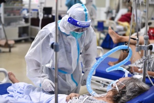 Bộ trưởng Nguyễn Thanh Long: 5-7 ngày tới dịch phức tạp hơn, số bệnh nhân nặng tăng