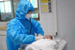 Mùa dịch, ngại đi khám bệnh: Cẩn trọng gặp biến chứng nặng