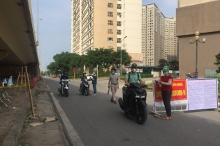 Vì an toàn của người dân, Hà Nội có thể kéo dài giãn cách xã hội nếu cần thiết
