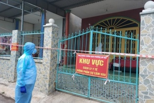 Hướng dẫn sử dụng thuốc tại nhà cho bệnh nhân Covid-19