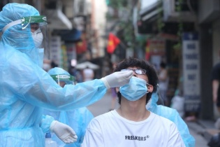 Tin mới nhất về dịch Covid-19 ngày 23/8: Hà Nội thêm 4 ca Covid-19 mới ở Linh Đàm; phong tỏa toàn TP. Bạc Liêu 