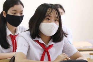 Bộ Giáo dục và Đào tạo giảm tải chương trình học cấp THCS và THPT 