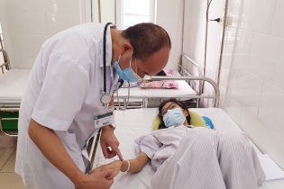 Sốt xuất huyết gia tăng tại Hà Nội và nhiều tỉnh thành