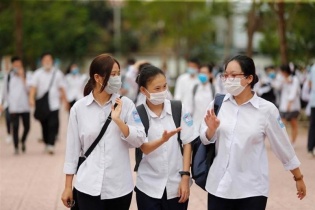 Học sinh lớp 7 đến 12 ở Hà Nội đi học trở lại từ ngày 8/2