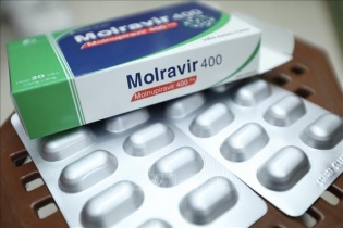 Tin mới về Covid-19 ngày 2/3: Tăng kiểm tra việc niêm yết giá thuốc điều trị Covid-19