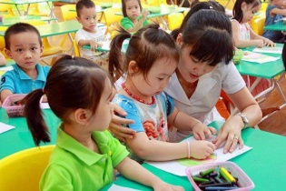 Phụ huynh Hà Nội thở phào vì trẻ mầm non sắp được trở lại trường học
