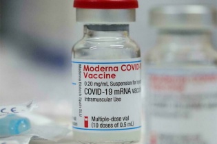 Tin mới về Covid-19 ngày 6/5: Sử dụng hiệu quả vắc-xin Moderna; F0 được thi tốt nghiệp TPTH
