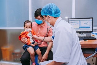 Tin mới về y tế ngày 19/6: Đề phòng các bệnh hô hấp cho trẻ khi nắng nóng