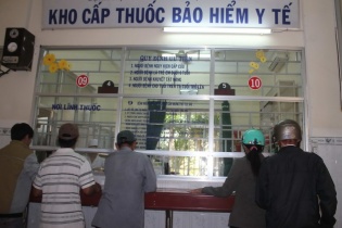 Tin mới về y tế ngày 26/6: Không để thiếu thuốc, vật tư y tế cho khám, chữa bệnh bảo hiểm y tế