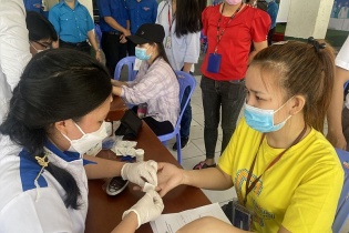 75% số thanh niên công nhân bị ảnh hưởng sức khỏe hậu Covid-19