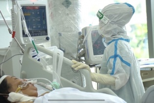 Ca mắc mới tăng cao, kích hoạt lại hệ thống khám chữa bệnh điều trị Covid-19