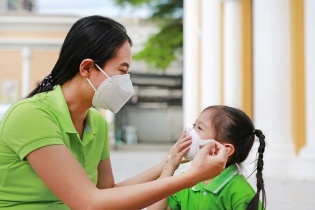 Tin mới về y tế ngày 21/8: Chênh lệch vùng miền trong chăm sóc sức khỏe trẻ em