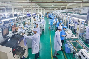 Tin mới về y tế ngày 31/8: Ưu tiên bố trí ngân sách cho cơ sở khám, chữa bệnh tại KCN; Ghi nhận ca mắc bệnh Whitmore thứ 2