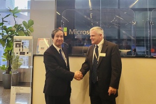 Microsoft cam kết hỗ trợ Việt Nam thúc đẩy chuyển đổi số trong giáo dục