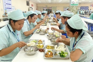 Đảm bảo an toàn thực phẩm đối với bếp ăn tập thể