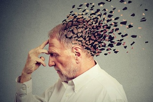 Cần quan tâm hơn đến căn bệnh sa sút trí tuệ ở người già