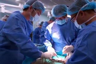 Bác sĩ Bệnh viện Hữu nghị Việt Đức cung cấp thông tin về bệnh ung thư xương
