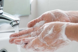 Cẩn trọng với bệnh liên cầu khuẩn trong mùa hè