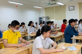 Giáo viên dự đoán sẽ có "độ nóng" của điểm chuẩn kỳ thi vào lớp 10
