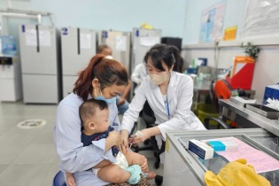 Bệnh sốt xuất huyết, tay chân miệng tăng nhanh ở các tỉnh phía Nam