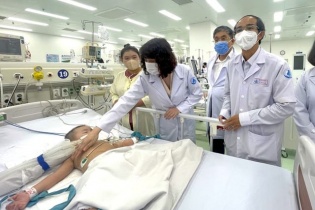 Tin mới về y tế ngày 25/6: Thiếu thuốc điều trị bệnh tay chân miệng nặng; Đắk Lắk có bệnh nhi thứ 2 mắc viêm não Nhật Bản