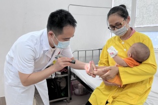 Cần có giải pháp chủ động nguồn cung thuốc điều trị tay chân miệng