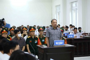 Xét xử vụ án tham ô tài sản của 7 cựu cảnh sát biển Việt Nam