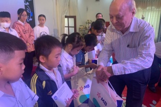 “Thắp sáng những ước mơ” lần thứ 8 năm 2023