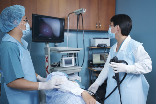 Chuyên gia nói về các yếu tố nguy cơ gây ung thư dạ dày