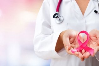 Hà Nội tầm soát ung thư cho phụ nữ trên quy mô lớn