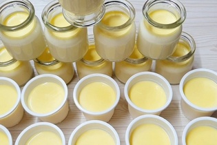 Váng sữa Ambrosia My Mini Pots có thể chứa mảnh nhựa có mặt tại Việt Nam