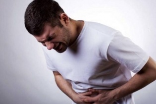 Viêm tụy cấp vì lạm dụng rượu bia