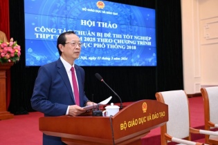 Bàn về việc tổ chức thi tốt nghiệp THPT năm 2025