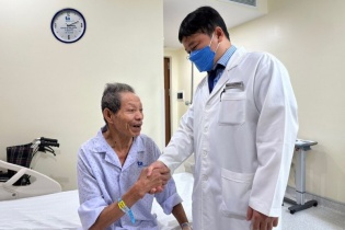 Tin mới y tế ngày 21/3: U tủy sống có triệu chứng khởi phát mơ hồ, dễ bỏ qua