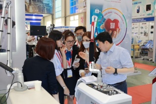 Hơn 30 quốc gia, vùng lãnh thổ tham dự VIETNAM MEDI-PHARM 2024