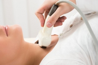 Trẻ hóa ung thư tuyến giáp, người dân cần tầm soát sớm