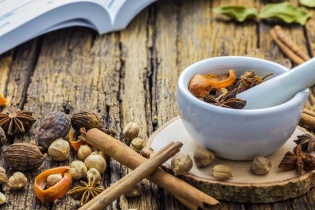 Lưu ý khi sử dụng thuốc y học cổ truyền