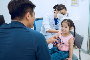 Bộ Y tế cấp phép vắc-xin sốt xuất huyết, zona thần kinh và phế cầu 23