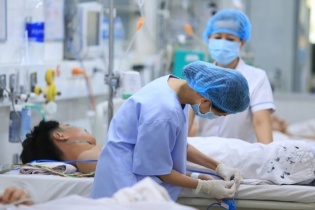 Hà Nội: Dịch sốt xuất huyết "nóng" trở lại