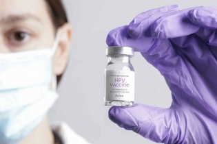 Thông tin mới về tiêm chủng vắc-xin HPV