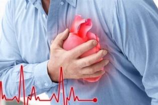 Phát hiện nhồi máu cơ tim với chỉ cơn đau nhói ở ngực