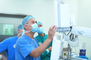 Hồi sinh nhờ một phần lá gan hiến từ người thân