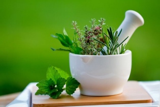 Bỏ thói quen chữa bệnh theo truyền miệng