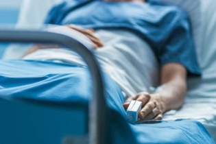 Cấp cứu ngoại viện là tối quan trọng với người bị nhồi máu cơ tim, đột quỵ