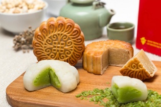 Tin mới y tế ngày 2/9: Kiểm soát chất lượng bánh Trung thu