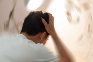 Bệnh rối loạn tiền đình nguy hiểm thế nào?